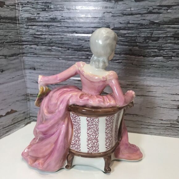 COALPORT Ladies Fashion Polly Fig. Bone China Woman Pink Dress - Picture 3 of 7
